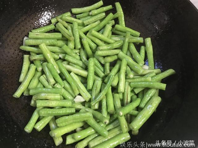 这是一道舌尖上的菜，连郭富城林志颖都慕名来吃，还说，真的是太好吃了