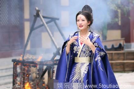 李沁演技真棒《楚乔》花絮，李沁哭戏很感人，演技爆表一次性拍过