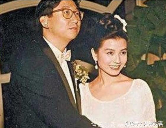 她比林青霞张曼玉还美，年过半百为夫守寡 一生无儿无女