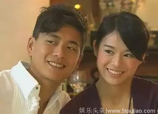 曾与胡杏儿相恋8年，与张柏芝一同出道，如今被虐惨变成了行走的表情包