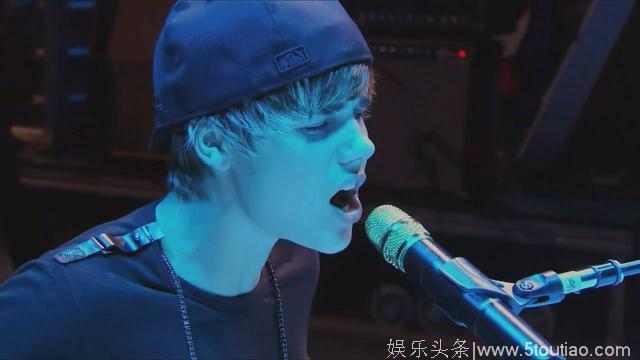 贾斯汀·比伯宣布世界巡演终止，万千迷妹伤透芳心