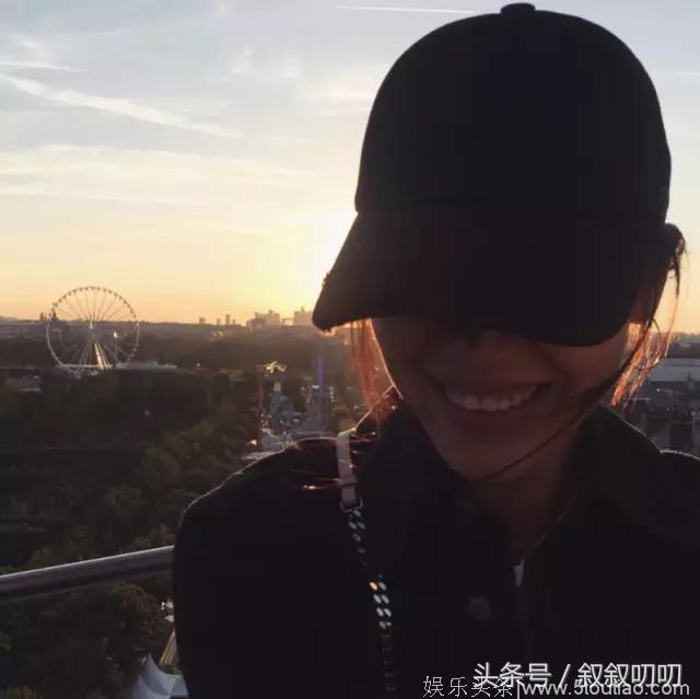 “大表姐”刘雯的私服瞬间留影，美人在骨不在皮，刘雯美在骨子里