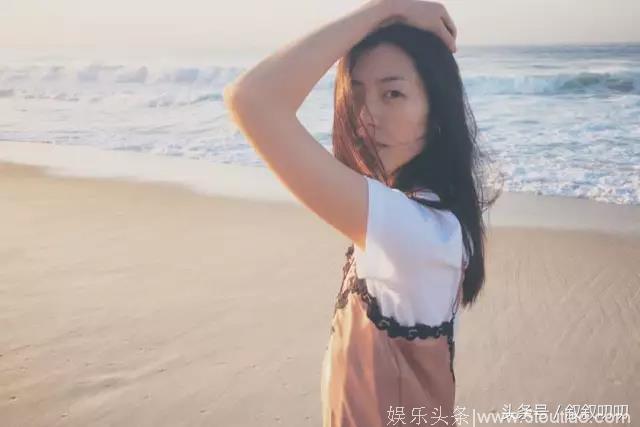 “大表姐”刘雯的私服瞬间留影，美人在骨不在皮，刘雯美在骨子里