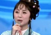 女嘉宾长相神似林黛玉, 一上场主持人直呼实在是太像了!