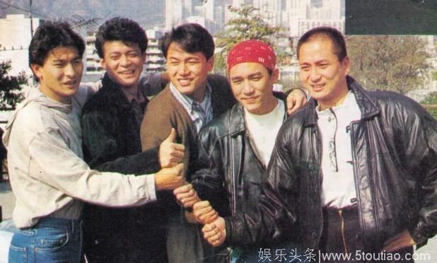 无线五虎再聚首，有人成天王有人收影帝，靖哥哥平淡幸福，只有他被唾骂至今