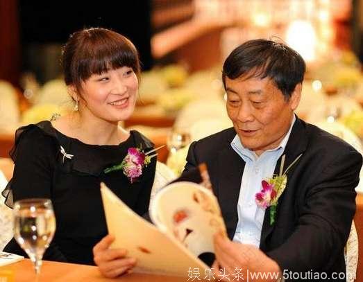 赌王丑女儿55岁嫁不出 这俩富豪女儿被称思聪都撩不到的女人！