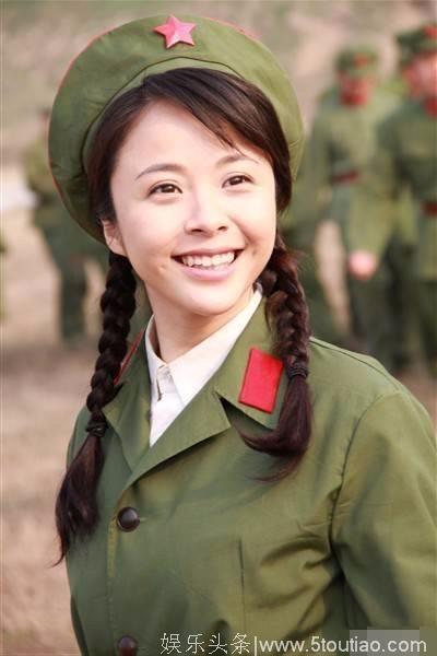 杨若兮晒3岁儿子表情包，福宝长得越来越像爸爸“擎苍”了！
