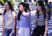 直击韩国街头的年轻“美女”, 这长相真的和韩剧里一样吗?