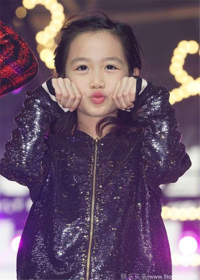 钟丽缇女儿考拉参加节目近照，网友：这颜值可以进娱乐圈了！