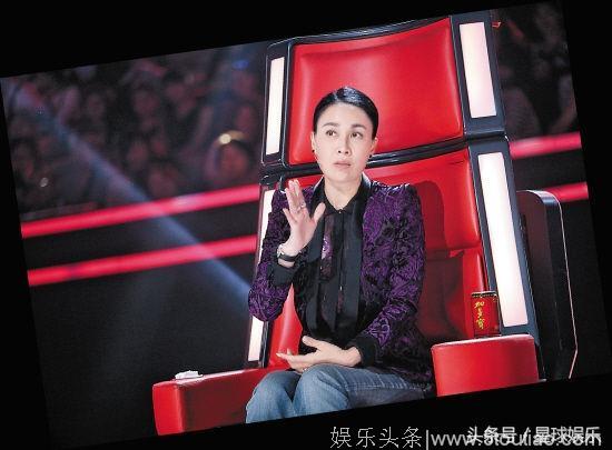 那英的另一面，烟从不离手，不化妆上不了台，对明星另一种认识！