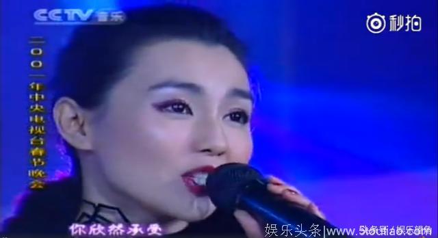 时隔17年将再次登上央视春晚 网友欢呼：风华绝代完美女神出现！