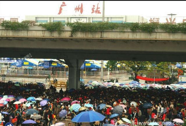 影评《人在囧途》，艺术对农民工的傲慢与偏见