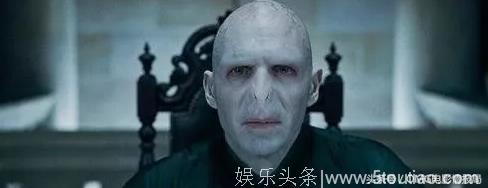 国外电影杂志选出了电影顶级反派排名，异形勉强第十，伏地魔第五