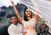 刘涛大S嫁豪门却要养家，张庭做微商养老公，她64岁还要商演赚钱