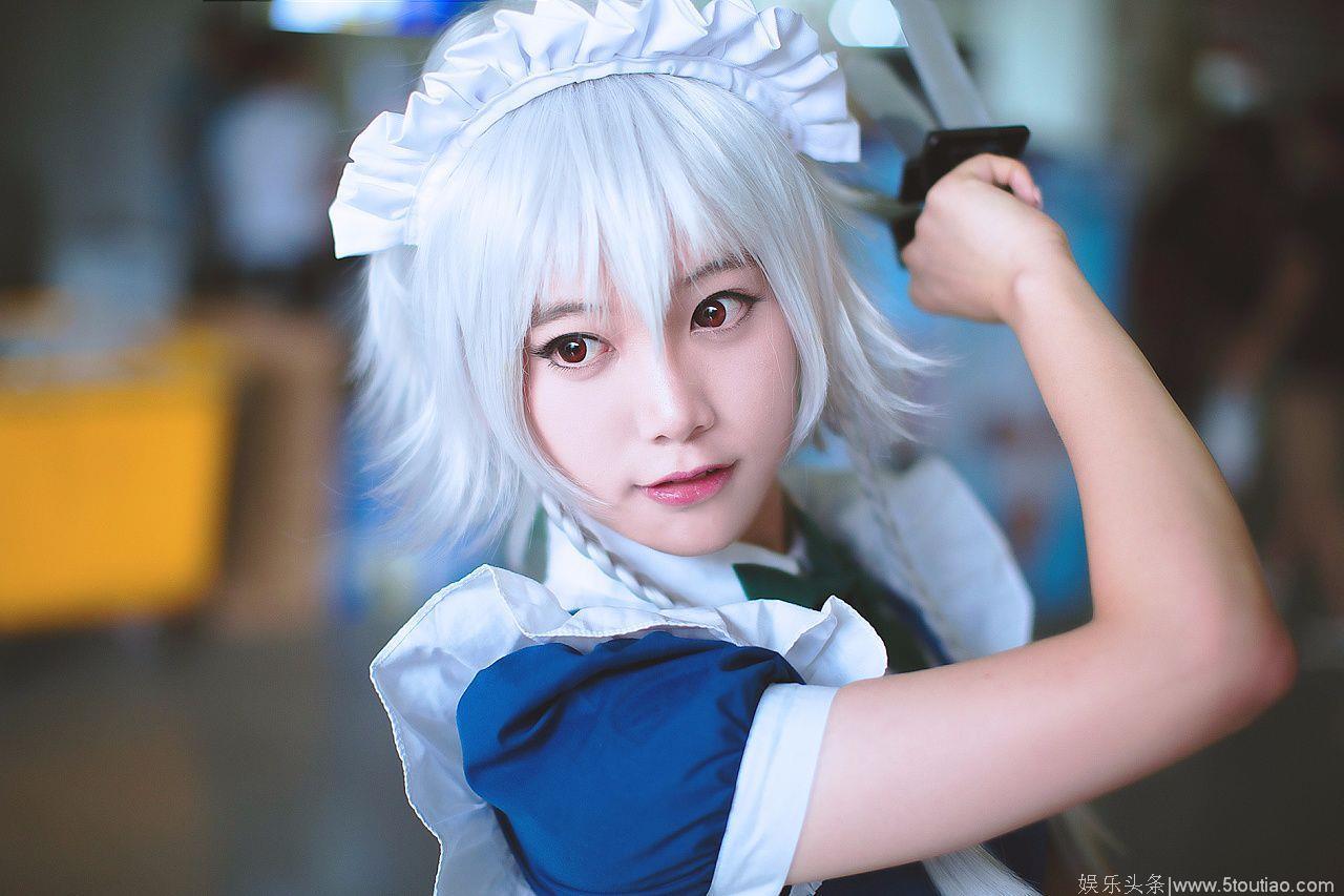 看看明星的cos秀，Angelababy美丽，王俊凯帅气，她就像是角色本人