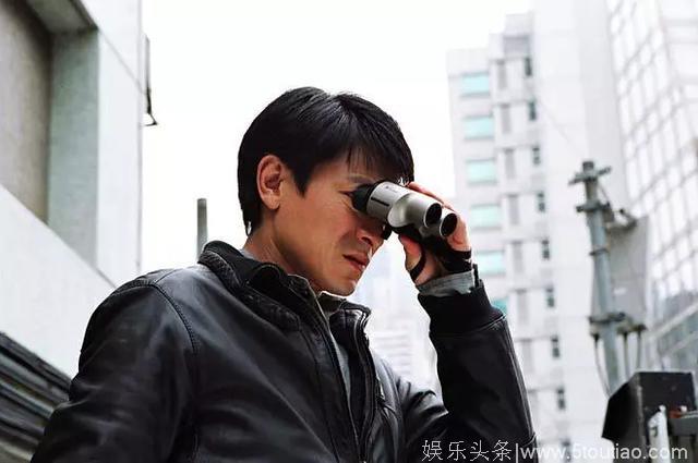 每周影评｜《龙凤斗》重映：雌雄大盗相爱相杀，这份回忆杀请查收