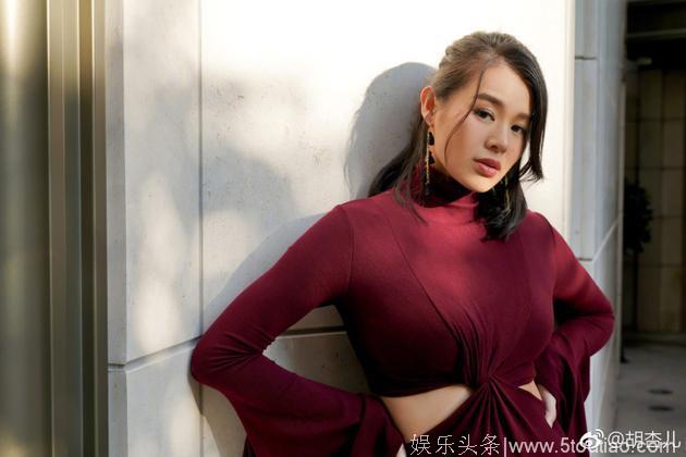 胡杏儿丢失回乡证求助：还能回家和儿子过年吗？