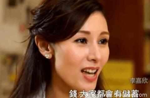 李嘉欣美的不可方物，孩子7岁了，而许晋亨却老成了这样