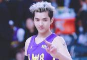 吴亦凡连续3年参加NBA全明星赛,和比伯一队场下热聊