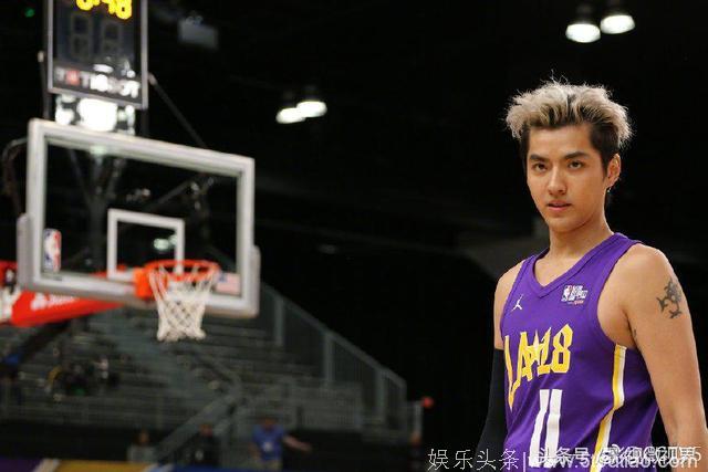 吴亦凡三度参加nba名人赛，力压鹿晗张艺兴成功打入欧美第一人