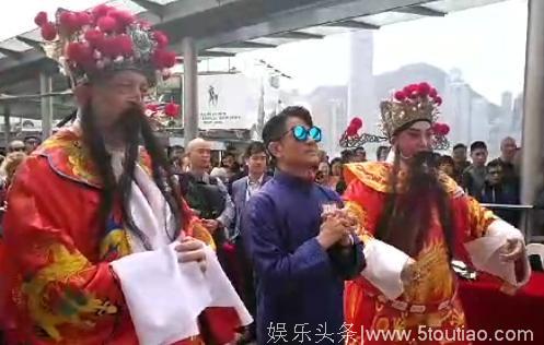 郭富城称妈妈想多抱孙，如果太太方媛不怕辛苦，多生几个也没问题