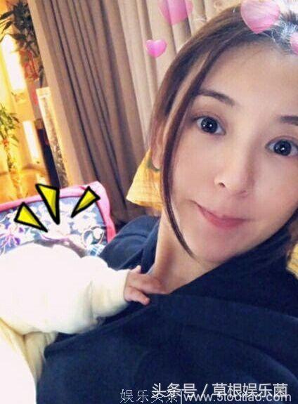 郭富城女儿正面照曝光，和老婆方媛小时候一个模子刻出来