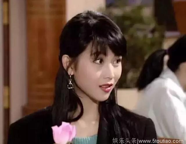 她是TVB最年轻视后，下嫁穷小子，如今晒出20岁剧照美出天际！