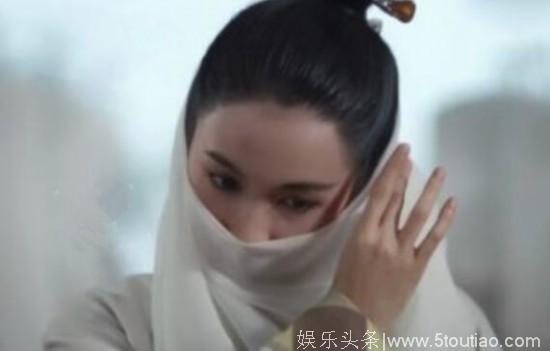 一眼万年！林青霞饮酒 朱茵眨眼 张柏芝撩发