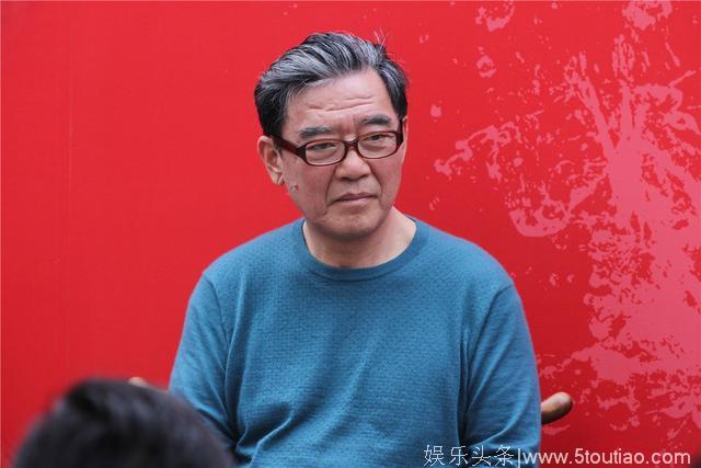 娱乐圈唯一一个说没钱来内地捞钱不被骂，网友：只能你和古天乐来