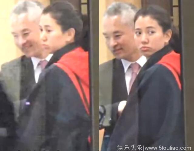 夫妻俩难得撇下儿子 袁咏仪挽着张智霖手臂甜蜜逛街