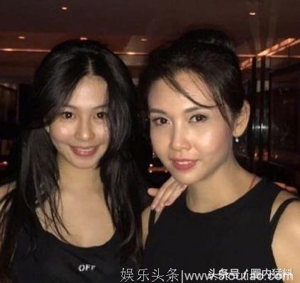 性感女神邱淑贞恳求媒体放过女儿沈月：我女儿真的不想去娱乐圈！