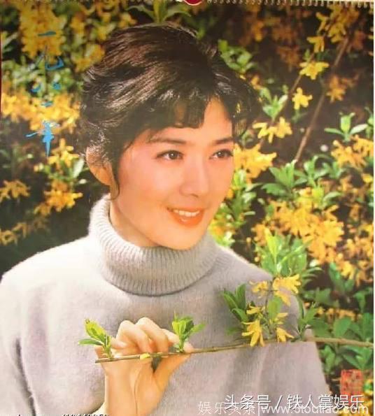 盘点70至80年代当红女星老胶片，不施粉黛，赛过现在任何一朵小花