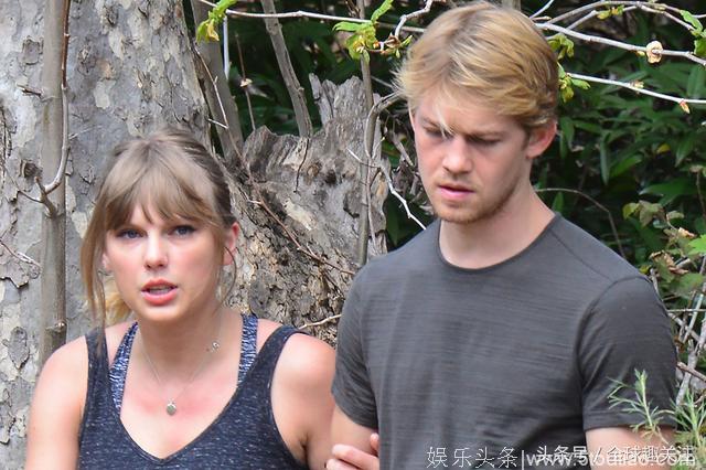 霉霉Taylor Swift认爱男友乔Joe Alwyn，是“唯一白马王子”