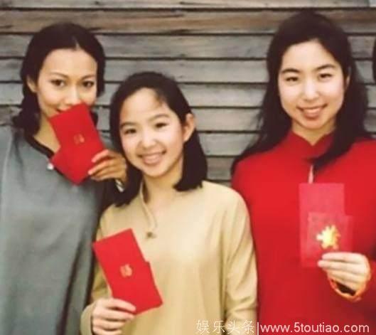 贾静雯3个女儿太美，林青霞3个女儿却被嘲，网友：怪孩子爸爸！