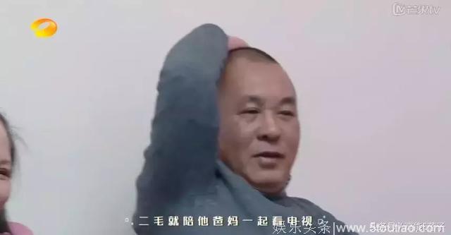 和爹妈一起看电视之后，我发现弹幕成精了……