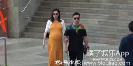 熊黛林大肚照被拍，这肚子难道是对双胞胎？