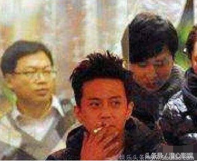 跑男团常驻成员过半都抽烟，她更有九年烟龄，网友：明星也是人