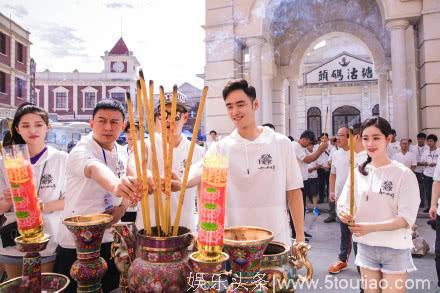 被杨幂热捧后又一小花找他合作，这次他能成为下一个李易峰吗？