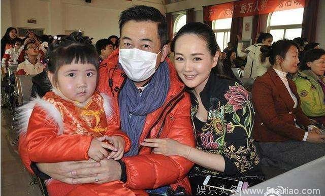 这两个明星年龄相差15岁，却认识3天就“闪婚”了，网友：太疯狂