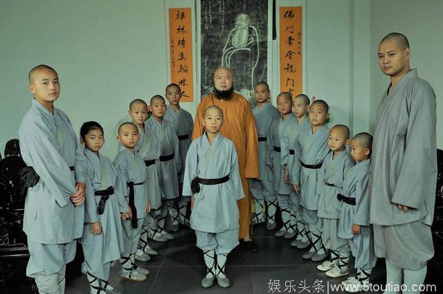 电影大寺小僧王艺鸣饰演小灵通