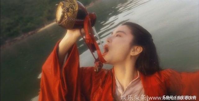 让女人都怦然心动的十大最美女主角，带你看十大经典港片（下）