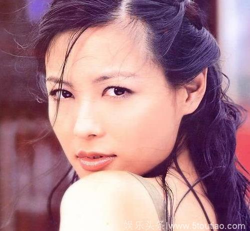 他曾怕辛苦不愿做成龙接班人，瞒着岳母与妻子结婚