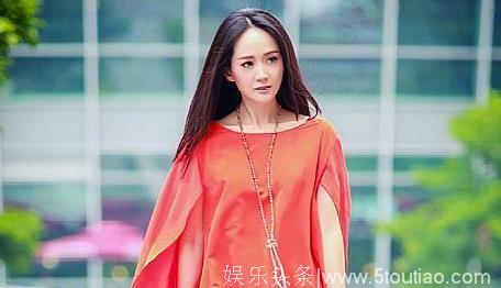 出道18年默默无闻，闪婚嫁给丈夫幸福美满，现与丈夫租房住