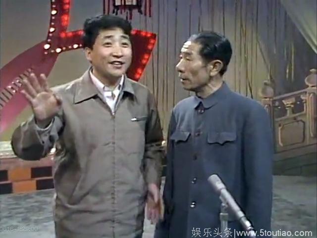 83年猪年春晚 明星少却好看 刘晓庆唱歌 斯琴高娃跳舞 而她最惊艳