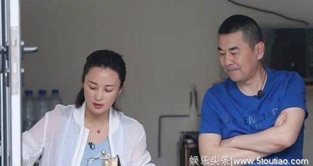 “中国内地第一狗仔”卓伟，曾经叱咤整个娱乐圈，如今去哪里了？