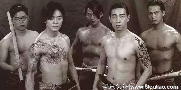 成龙跟高晓松揭秘香港娱乐圈黑暗,香港演员都应该感 谢这个人