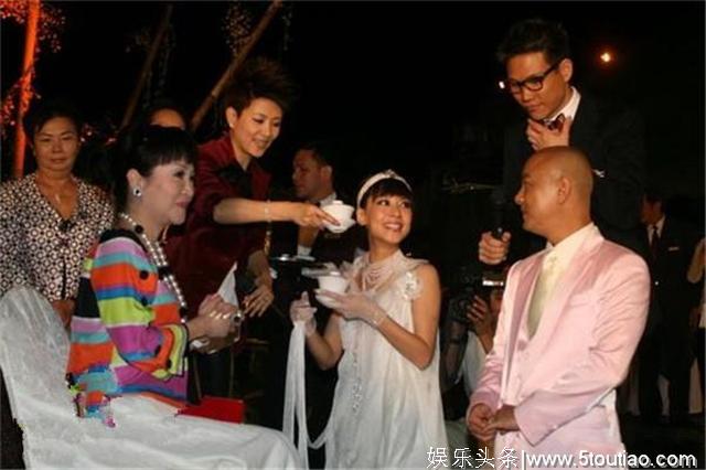 香港娱乐圈“干亲”组合:成龙梅艳芳和歌神老婆原来是“干兄妹”