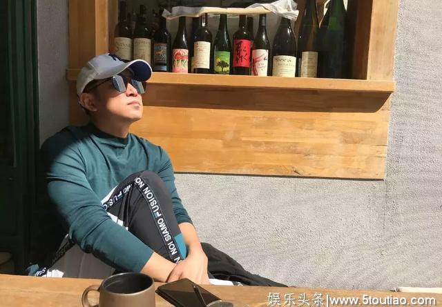 明星夫妻本都不红,现一个凭《都挺好》翻红,一个凭《知否》爆红