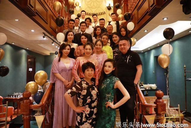 演员刘悦怡在京举办花样年华生日会 诸多明星名流前来庆祝