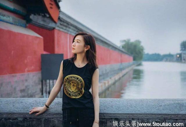 TVB演员收入微薄,她努力30年才买房,难怪他们都来内地接戏